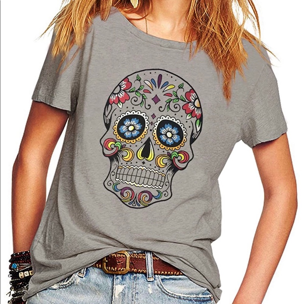 NWT Floral Skull Tee
